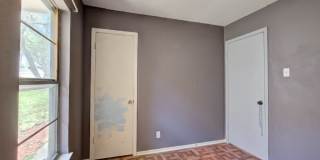 1346 Bayou Gallery 24