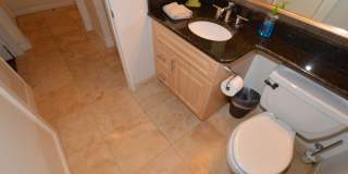Meridian - Top-Floor 1 Bedroom | 1 Bath with City Views Gallery 14