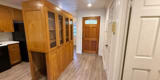 Spacious 2 Bed / 2 Bath Condo in Prime UTC/La Jolla Location! Gallery 12