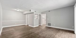 Pines at Lawrenceville Gallery 43