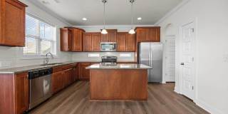 Room in 4 Bedroom Home in Wake Forest Gallery 14