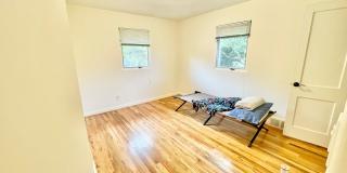 Charming  home on quiet street, great location Gallery 15