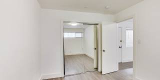 2240 LARKIN Street Gallery 8