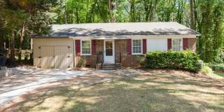 Updated 3Bed Ranch in North Raleigh, Private Fenced Backyard + Great Location Gallery 1
