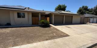 Updated SE Visalia Corner Lot Home Rent Ready! Gallery 7