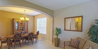 812 Woodcarver Lane Gallery 4