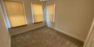 Room in 4 Bedroom Home at Merrick St Room in 4 Bedroom Home at Merrick St Gallery 25