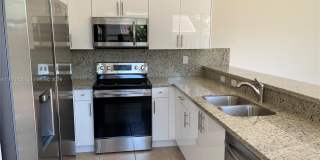 2041 SE 15th St Gallery 3