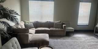 Spacious 3BR Townhome in Elkridge Gallery 17