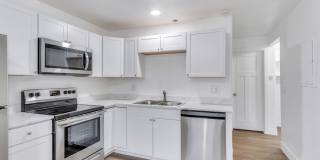 Economic Basement 3 Bed Gallery 25