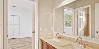 646 Heritage Dr Gallery 32