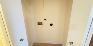 539 N Alameda Ave Gallery 12