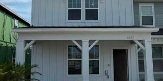 2122 SOUTHBURY Drive Gallery 1