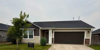 Wonderful three bedroom, 2 bath, home available now.  Pets allowed. Gallery 1