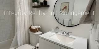 2 Bed/3 Bath, 1510 Sqft - 1818 S Quebec Way Unit B15-7 Gallery 19