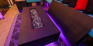 1300 Perry Street Gallery 37