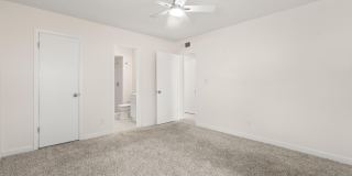 936 ONEIDA Drive Gallery 18