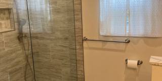 Quiet 4Bd 2Ba home avail. for a 3-5 month Seasonal Lease! Avail. Call and inquire today! Gallery 18