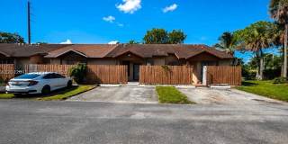6780 NW 186th Ter Gallery 1