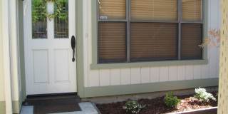 King Courts Condo! Backs to the Park! Blocks from Downtown SLO Gallery 13