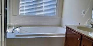 12578 STONE LINED Circle Gallery 10