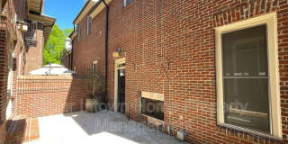 1867 Gordon Manor NE Gallery 33