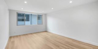 950 4th Street Gallery 11