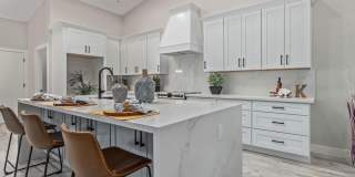 8941 E Maple Drive Gallery 13