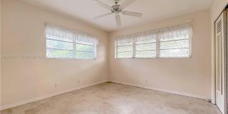 192 SW 62nd Ter Gallery 36