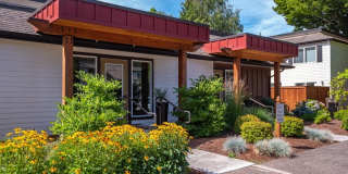 Aspire Eugene Gallery 18