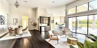 400 Alexandra Cir Gallery 2