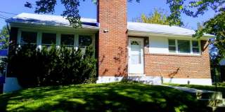 Bright & Sunny 3BR Rambler in Silver Spring! Gallery 1