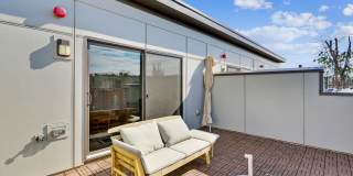 GREAT LOCATION!! Stunning 3BD/3.5BA luxury 4-level townhouse! Gallery 43