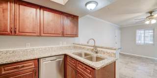 READY TO TOUR NOW! Great Townhouse with 2 Bedrooms 2 Bath! Gallery 11