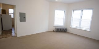 5300-5308 S. Hyde Park Boulevard Gallery 17
