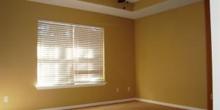 Comfortable 3BR/2BA Home with Open Floor Plan, Vaulted Living Room & Privacy-Fenced Backyard Gallery 18