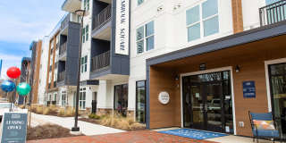 Innsbrook Square Gallery 23