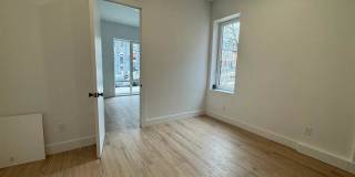 379 Hawthorne Street Gallery 1