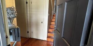 1702 Hill Avenue Gallery 10