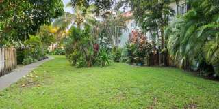 811 W Oakland Park Boulevard Gallery 26