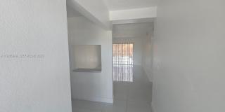 5500 SW 77th Ct Gallery 13