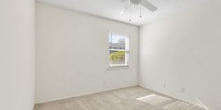 The Riverview Gallery 73