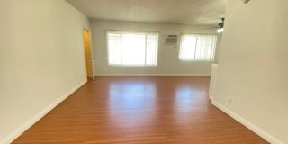 3755 Mentone Gallery 16