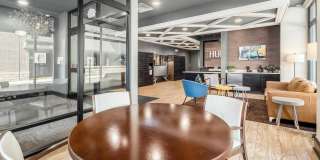 The Hub Short North Gallery 6