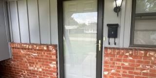 3 Bed 1.5 Bath Gallery 8