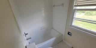 3 Bedroom 2 Bathroom House Gallery 12