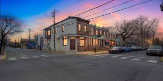 Charming 2BR Large Condo in Oaklyn Gallery 1