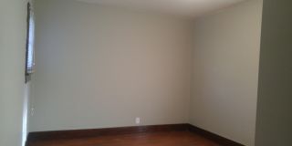 Lovely 2bd/1bth home with attached garage near Columbia Park and Zoo Gallery 20