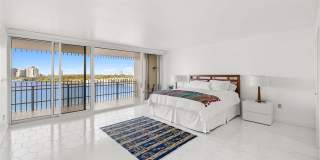 1 Grove Isle Dr Gallery 16