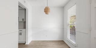 The Riverview Gallery 28